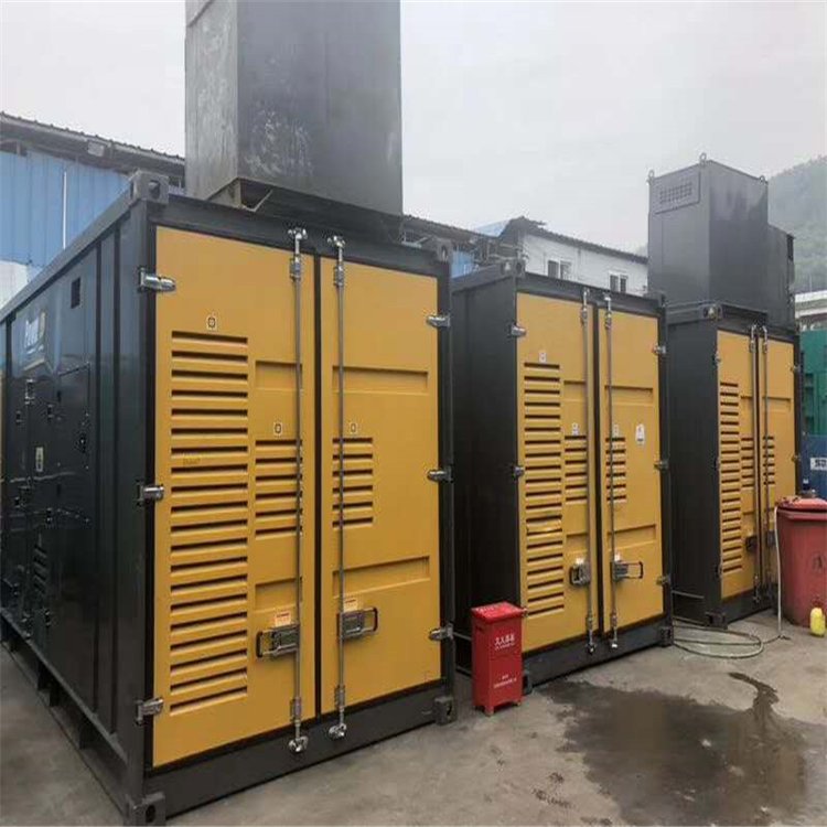 栾城温度变化对不同类型欠压保护装置的可靠性影响有何差异？